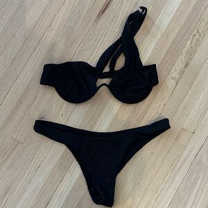 Black one shoulder Women's Swimwear Set - Large